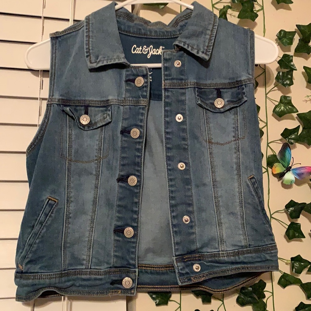 Cat&Jack short sleeve jacket